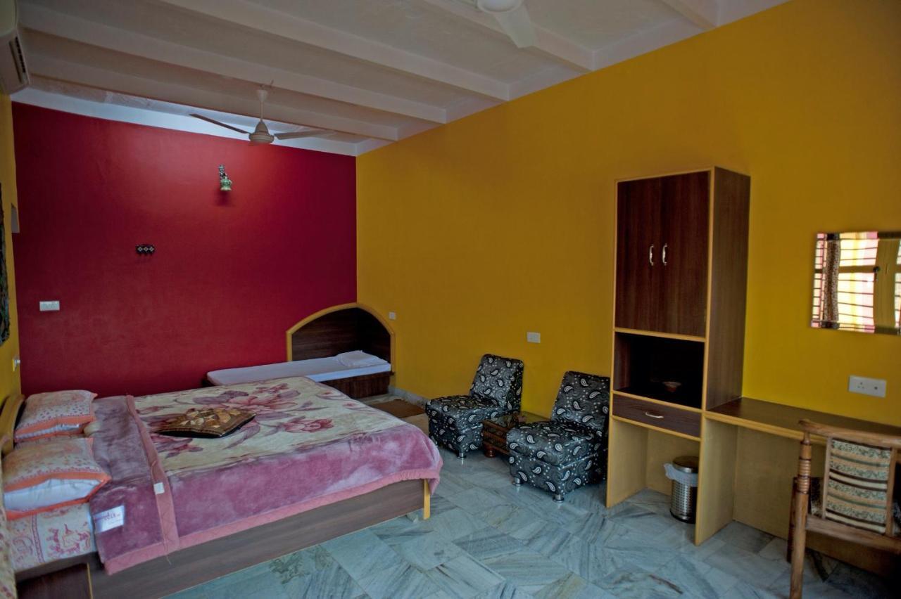 ורנאסי Ganpati Guest House מראה חיצוני תמונה